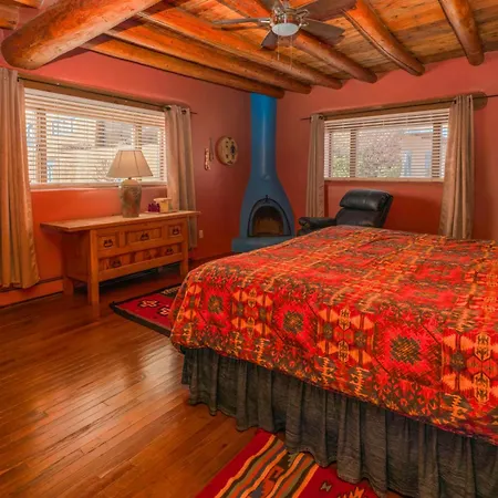 Casa Benavides Inn-3