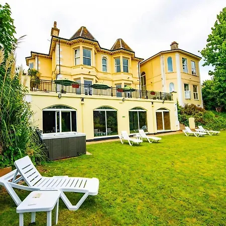 Crofton House Hotel-2