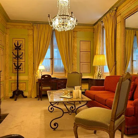 Hôtel Duc De St-Simon-3