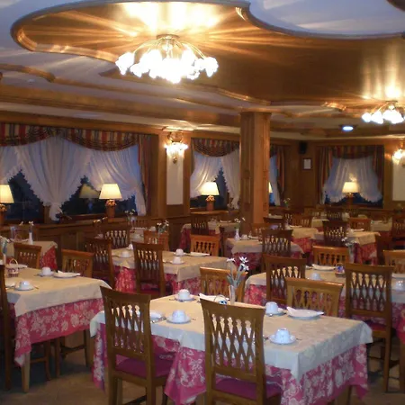 Hotel Edelweiss-3
