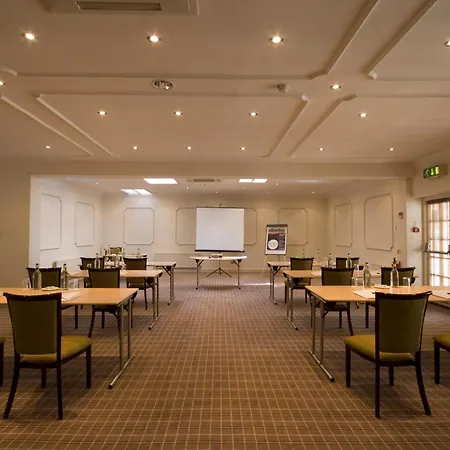 Cotswold Lodge Hotel-3