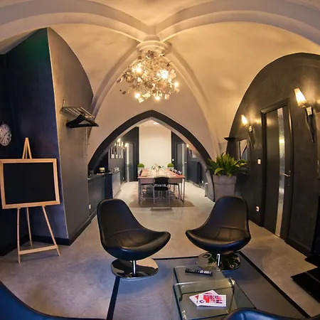 Hôtel des Princes, Chambéry Centre-2