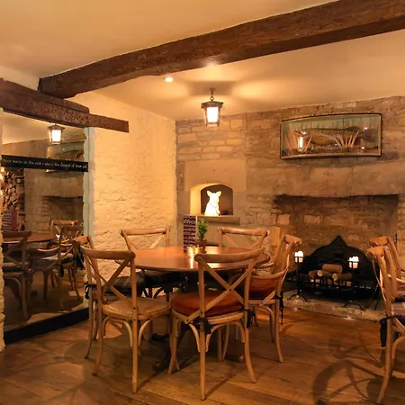 The Bear Of Rodborough Hotel-2