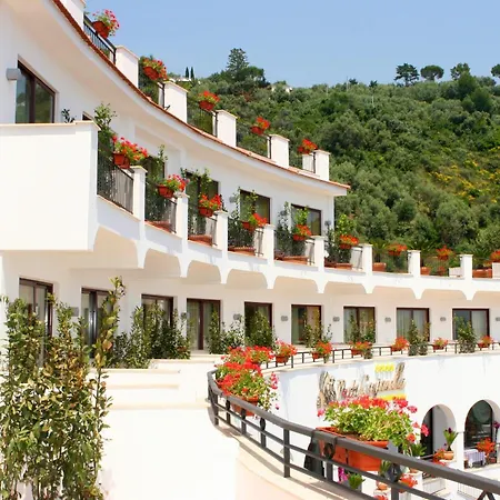 Punta Campanella Resort&Spa-3