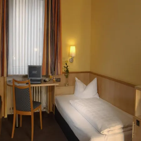 City Partner Hotel Strauss-2