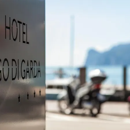 Hotel Lago Di Garda-2