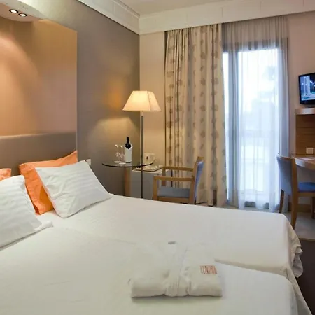 Central Hotel-2