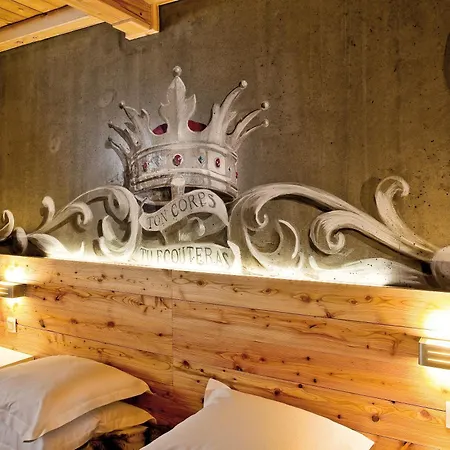 Anova Hotel & Spa-2