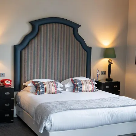 The Rutland Hotel & Apartments-2