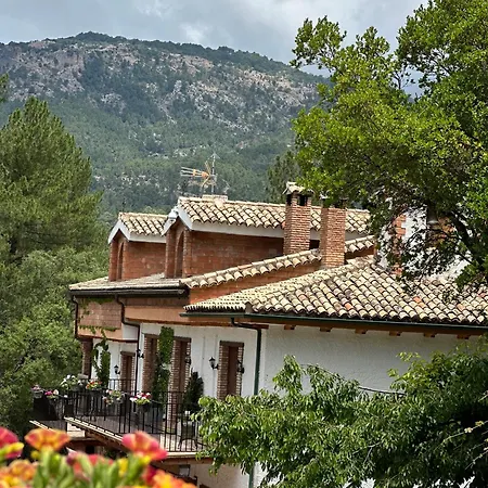Hotel Rural Convento Santa Maria de la Sierra-2