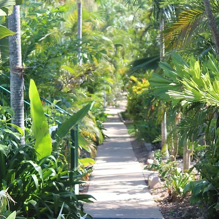 Amaroo Rainforest Resort-3