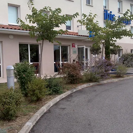 Ibis Budget Saint Gaudens-3