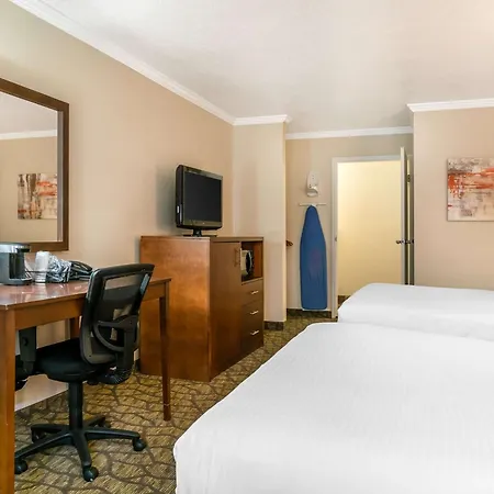Best Western Of Hartland-2