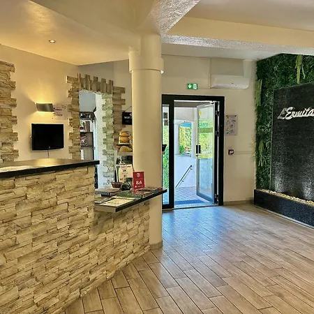 Hôtel Spa L'Ermitage-2
