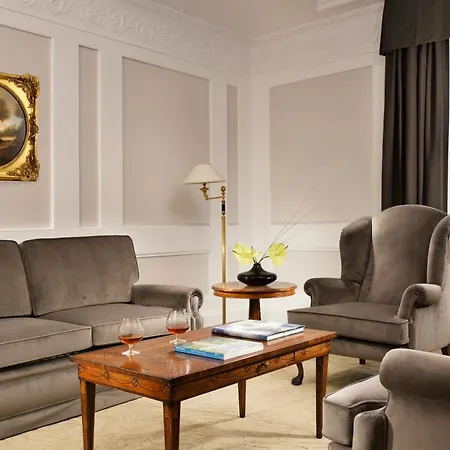 Hotel Splendide Royal - The Leading Hotels Of The World-2