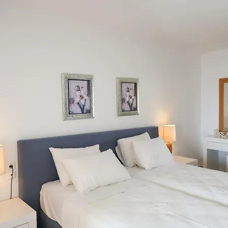 Cape Kanapitsa Hotel & Suites-3