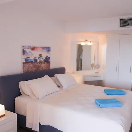 Cape Kanapitsa Hotel & Suites-2