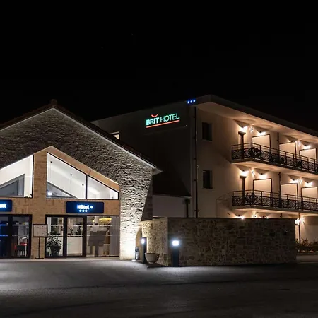 Brit Hotel Privilege Figeac-2