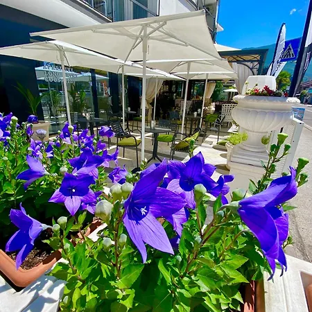 Hotel La Perla-3