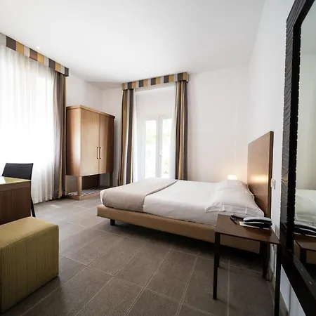 Hotel Trieste-3