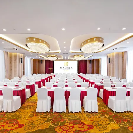 Mandila Beach Hotel Danang-2