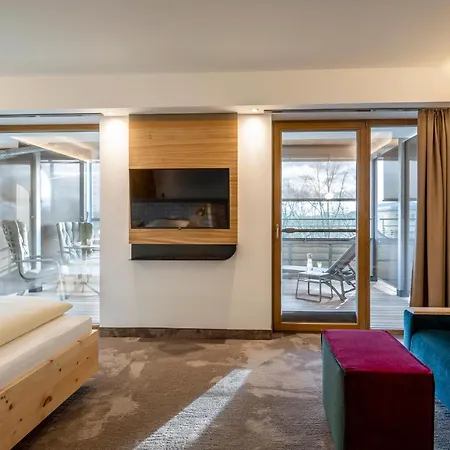 Hotel FrechDachs-2