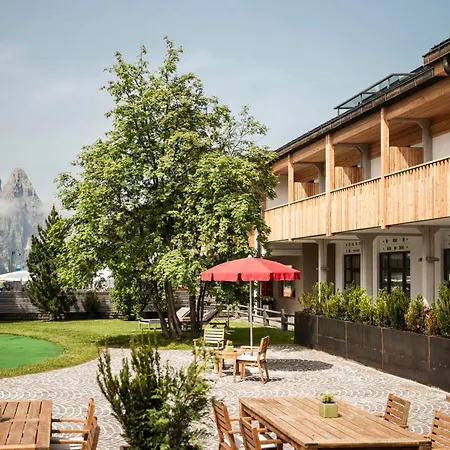 Seiser Alm Plaza-3