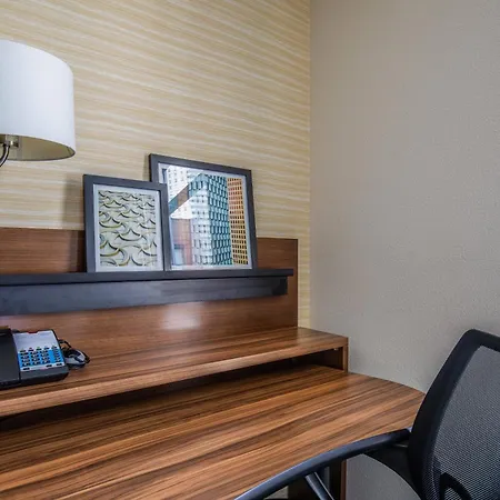 Fairfield Inn And Suites Chicago Downtown-River North-2