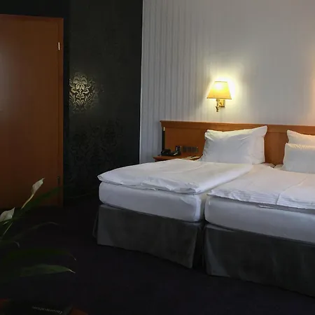Hotel Germania-3