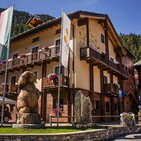 Hotel Boton D'Or & Wellness A La Thuile-3