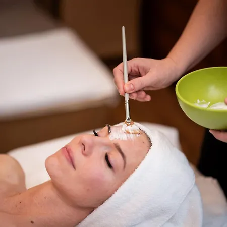 Therme Laa Hotel Silent Spa Villas-2