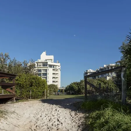 Ramada By Wyndham Marcoola Beach-2