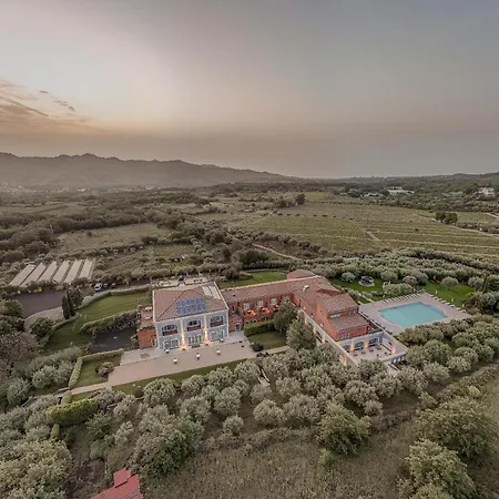 Villa Neri Resort & Spa-3