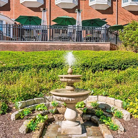 The Simsbury Inn-2