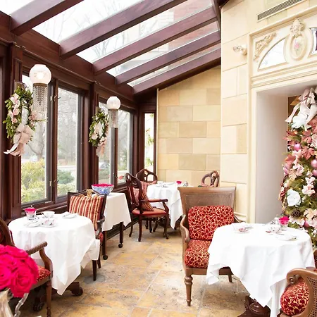 Prince Of Wales-2
