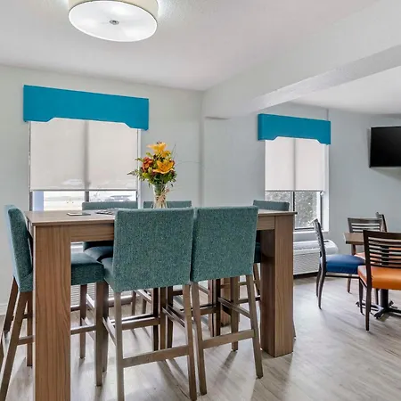 Clarion Pointe Jasper-2