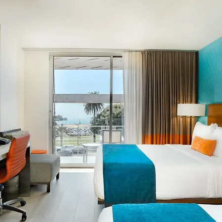 Shore Hotel-3