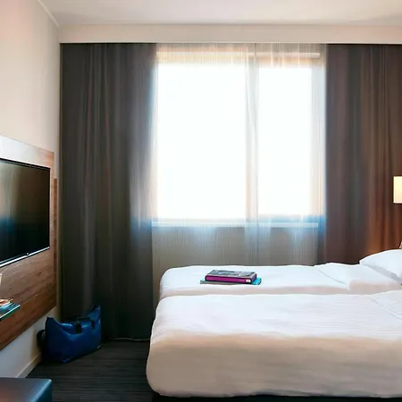 Moxy London Stratford-2