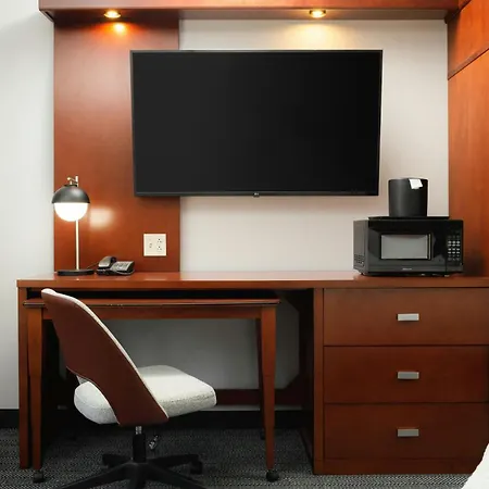Courtyard By Marriott Boone-2