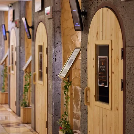 Osaek Greenyard Hotel-3