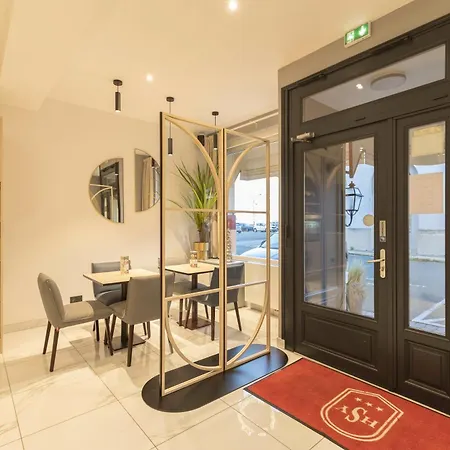 Hotel Le Saint-Yves-2