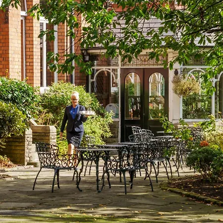 Macdonald Kilhey Court Hotel-2