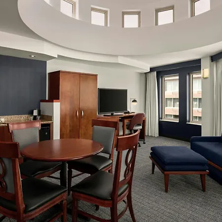 Courtyard By Marriott Halifax Downtown-3