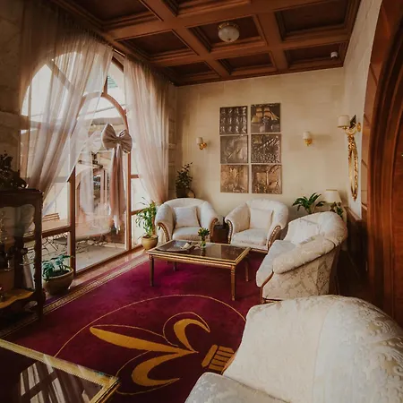 Historic Boutique Hotel Cattaro-3