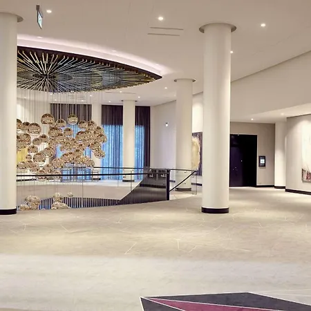 Hilton Tallinn Park-2