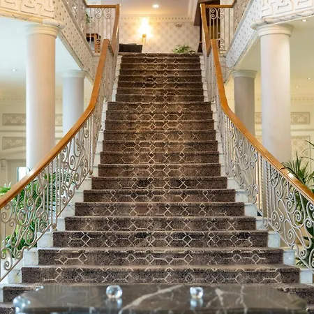 Clanree Hotel & Leisure Centre-2