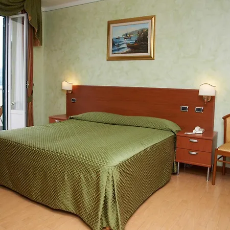 Hotel La Bussola-2