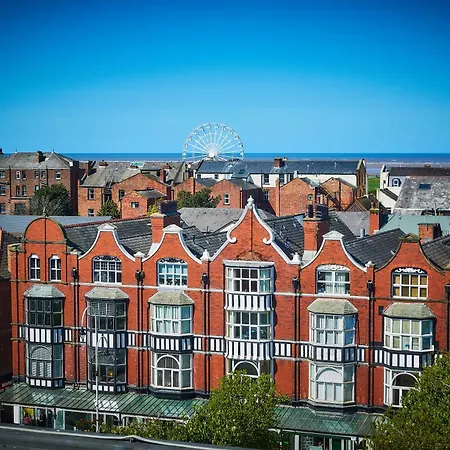 The Vincent Hotel-2