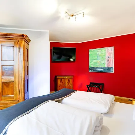 Qube Hotel Bergheim-3