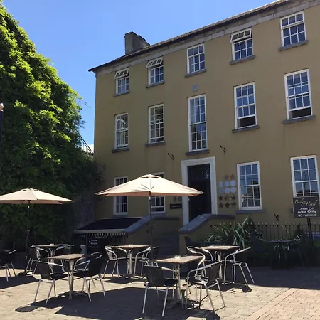 Baileys Hotel Cashel-2